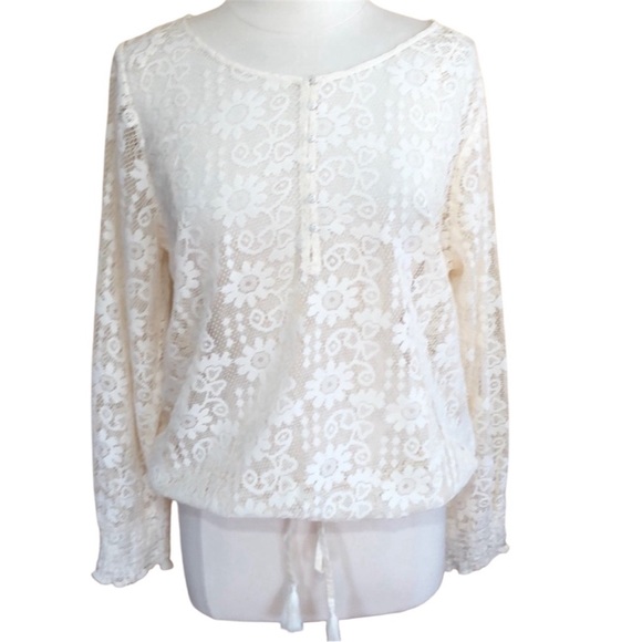 VENUS Tops - Venus Ivory Lace floral Bohemian Blouse w/elastic waist & cuffs Size Extra Large